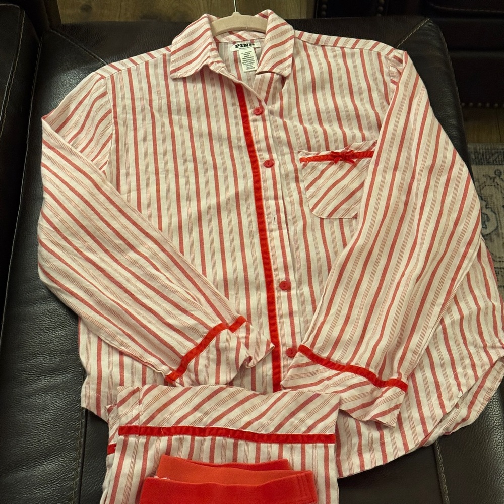 PINK Victoria's Secret Red and White Striped women’s  Pajama Set size XS